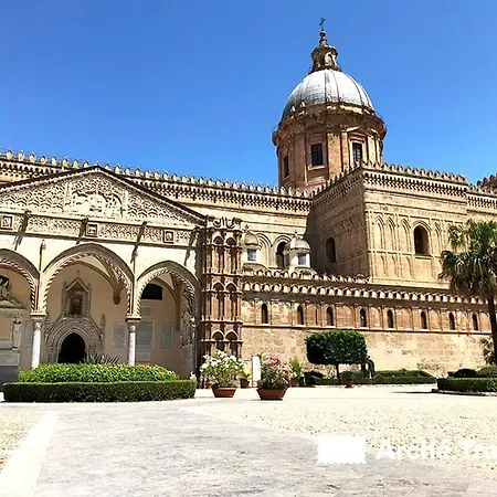 La Porta Dei Mori Palermo